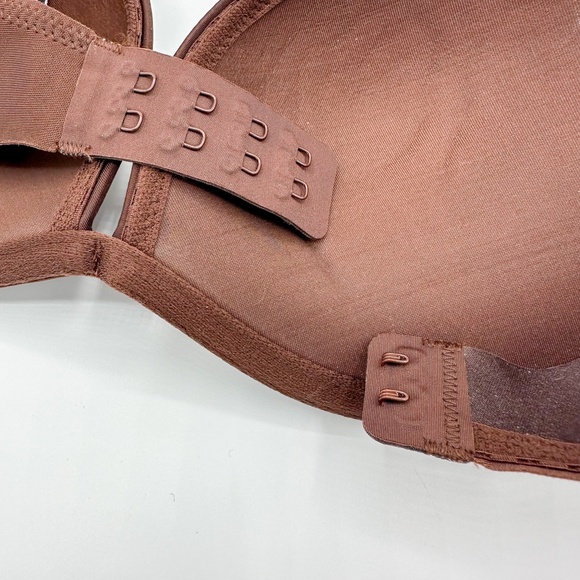 Victoria's Secret Brown Plunge Multiway Bra - Picture 4 of 7